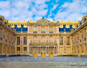 Le Château de Versailles : Secrets Inconnus de la Cour du Roi-Soleil