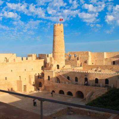 Le Ribat de Monastir : Mystères et Secrets Cachés d'un Monument Millénaire