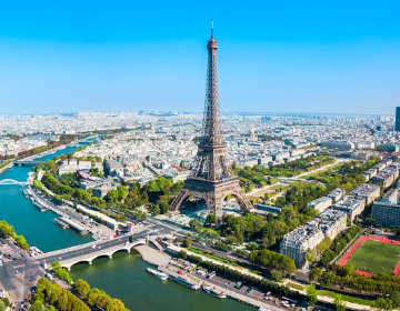 Les secrets méconnus de la Tour Eiffel : Histoire cachée & astuces de visite