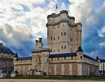 🏰 Le Château de Vincennes, bastion oublié aux portes de Paris...