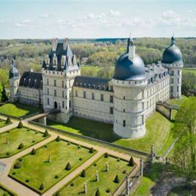 🏰 Le Château de Valençay : un joyau d’histoire diplomatique en plein cœur du Berry !