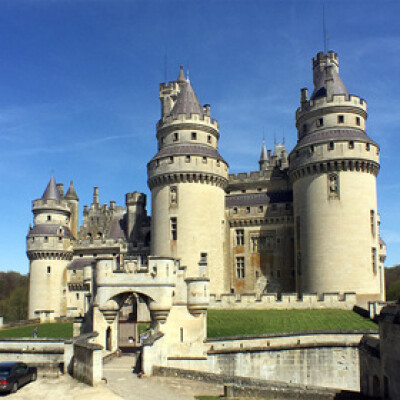 🏰 Le Château de Pierrefonds comme vous ne l’avez jamais vu !