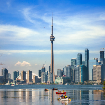 🗼 La CN Tower comme vous ne l’avez jamais vue : sensations, records et secrets vertigineux